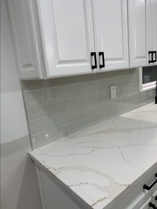 kitchen backsplash tile installation