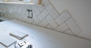 backsplash kitchen tile